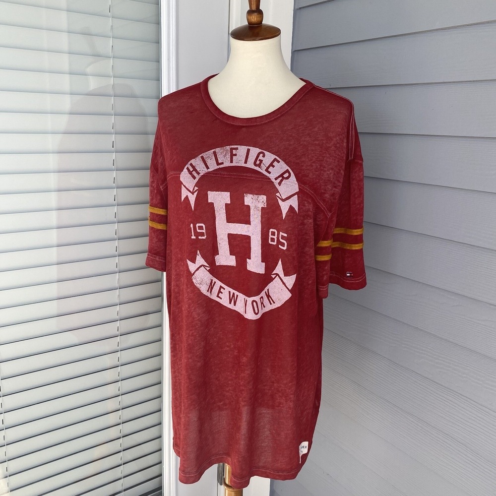 Tommy Hilfiger 1985 New York Men XL Shirt T-shirt Short Sleeve Red Knit Pullover - Picture 2 of 12